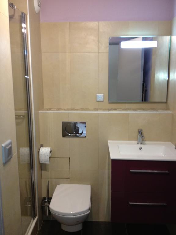 Les Platanes Apartman Toulouse Szoba fotó